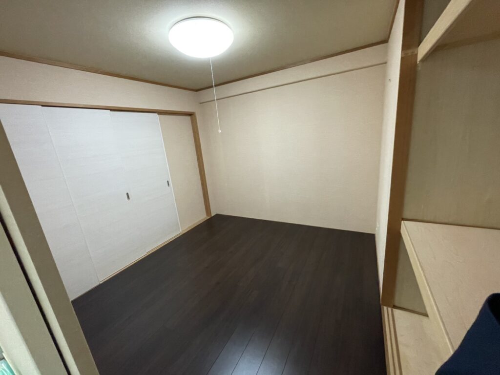 和室改修工事　畳からフローリングへ☆　