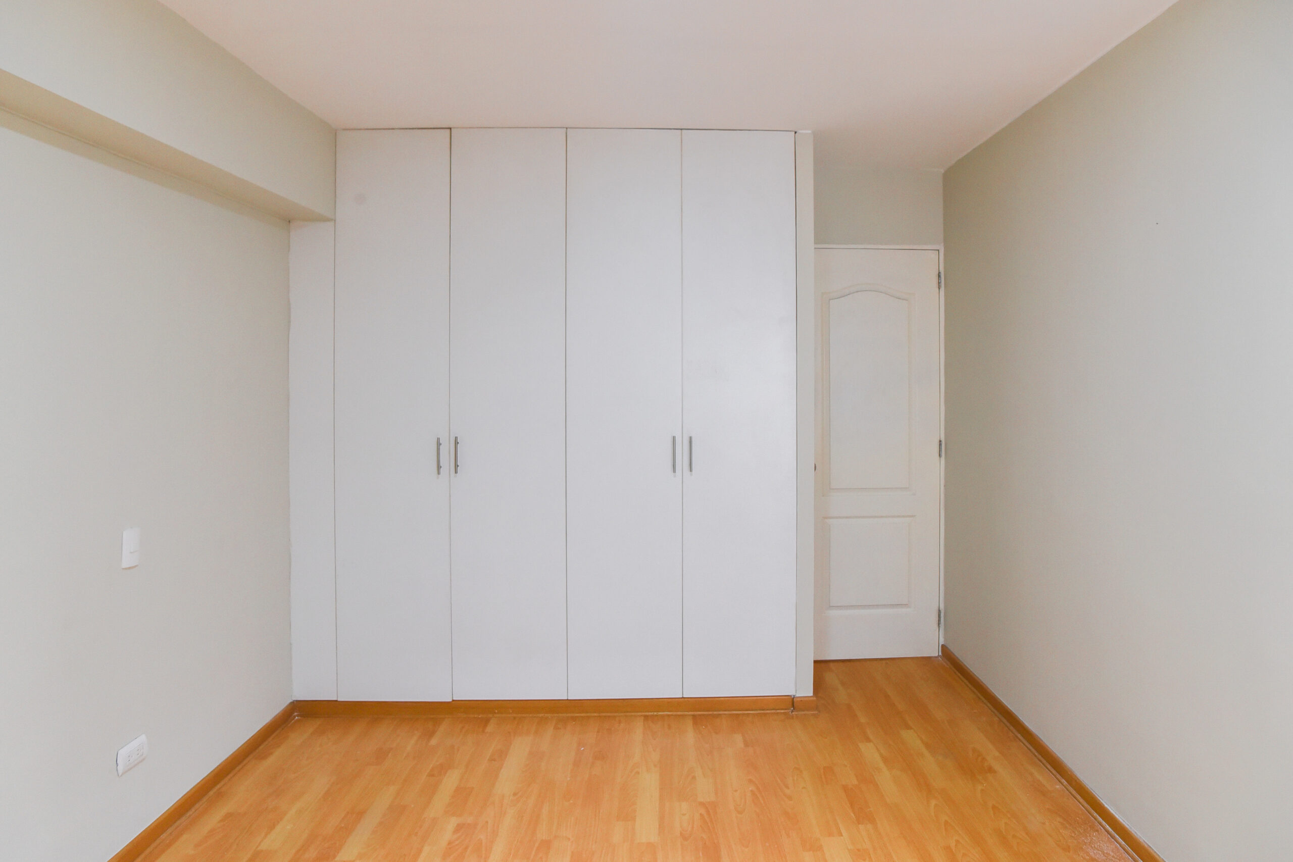 クローゼット新設工事